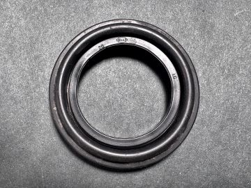 Капачка за крушка на фар HELLA 148447-00 / Opel Astra G