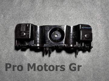 Държач предна броня ДЕСЕН OEM RENAULT Clio 5 2019-2023 / 622227215R