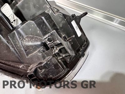 Фар Ляв Dacia Duster 2017-2022 *със забележка