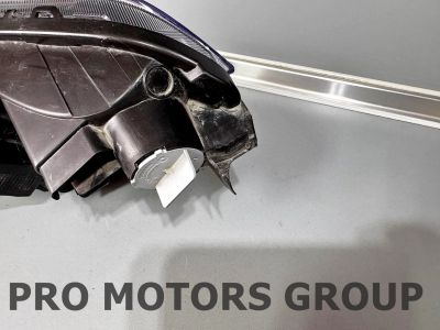 Фар Десен Ford Tourneo Courier 2014-2020 *със забележка