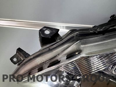 Фар Десен Toyota Land Cruiser FJ120 2003-2009 *със забележка